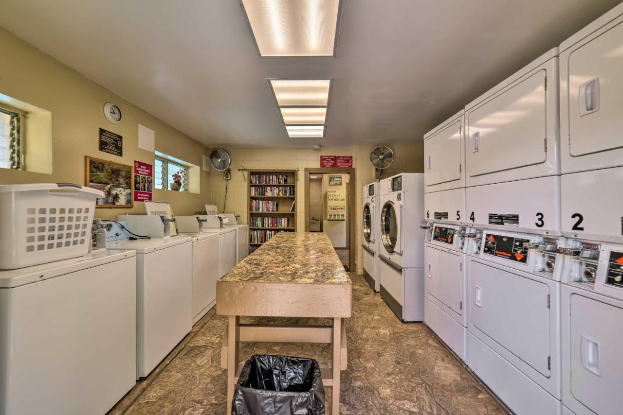 Beautiful Kihei Condo - Walk To The Beach! Exterior photo